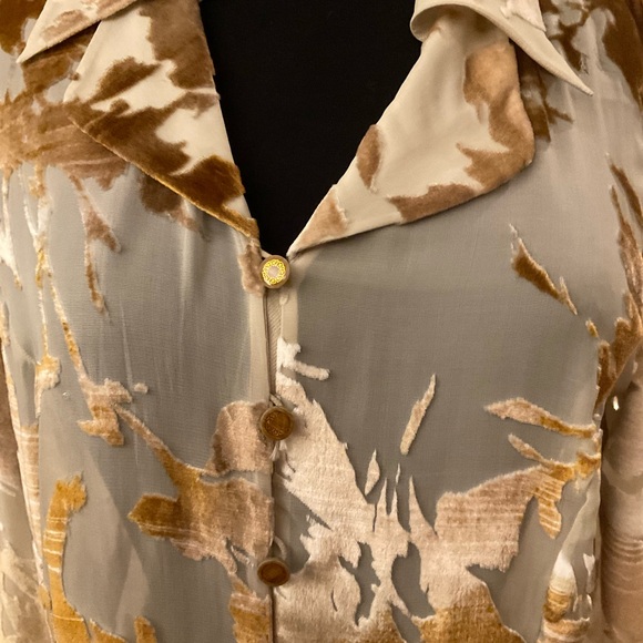 HOLIDAY Escada Silk Sheer Gold Velvet Burnout Tunic - Picture 2 of 9